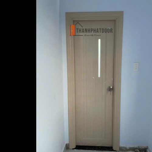CUA NHUA VE SINH TP 10
